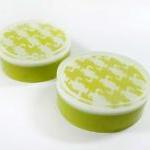 Chartreuse Hounds tooth Gly..